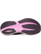 Championes de running Under Armour modelo W Velociti Distance, color negro con detalles en rosado y violeta, capellada de malla transpirable y suela con amortiguación HOVR+.