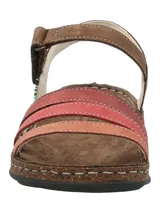 Sandalia de cuero modelo Parklands de RKF, con tiras delanteras en tonos rojo, rosado y salmón, y estructura principal en color marrón. Posee cierre con tira ajustable en el talón y suela con efecto corcho y base de goma.