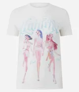 Remera de algodón con estampado frontal de las protagonistas de la película Huntrix. Presenta cuello redondo, mangas cortas y un corte ajustado al cuerpo.