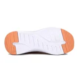 Championes deportivos Diadora modelo Adriatic, color naranja con tejido de punto jaspeado en blanco y gris. Presentan un logo lateral en gris y una suela gruesa blanca con detalles grises.