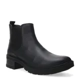 Botas de cuero color negro estilo Chelsea, con inserciones elásticas laterales, suela dentada de goma y taco cuadrado.
