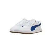 Championes Puma modelo Caven III JR, de diseño urbano con base blanca, franja lateral azul y suela de goma color caramelo.