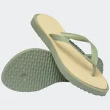 Ojotas Havaianas modelo Top Point Fusion, con base de goma color beige claro y bordes en verde salvia. Las tiras son de goma verde salvia con textura en zigzag y el logo de Havaianas en relieve.