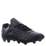 Championes de fútbol Umbro modelo Touch FG para hombre, fabricados en cuero sintético de color negro. Presentan un diseño con costuras en la puntera para mejorar el toque, cierre mediante cordones y suela con tapones para superficies de césped natural firme.