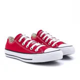 Championes Converse Chuck Taylor All Star de lona roja, con puntera de goma blanca, cordones blancos y suela de goma con líneas negras.