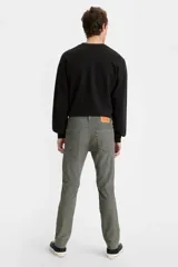 Jean Levi's 511 Slim Fit Cord Pewter, de corte slim, color gris, con tiro medio.