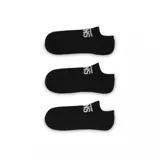 Pack de tres pares de medias Vans Classic Kick, de corte bajo, color negro con logo Vans en blanco.
