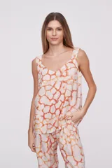 Musculosa estampada con cuello en V y breteles anchos.