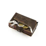 Billetera de cuero marrón con cierre y compartimentos para tarjetas y billetes.