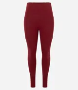 Legging deportiva de tiro alto confeccionada en microfibra, con recortes laterales en tejido canelado y bolsillo funcional. Presenta un diseño ajustado al cuerpo con largo hasta el tobillo.