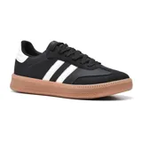 Championes urbanos negros con detalles en blanco y suela color caramelo.