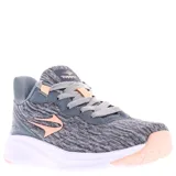 Championes deportivos Topper modelo Core, confeccionados en tejido knit gris jaspeado con detalles en color salmón. Presentan cierre por cordones, refuerzos sintéticos en tono gris oscuro y suela de goma blanca con puntera en color salmón.