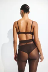 Medias can can de 40 deniers con cintura elástica estándar.