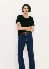 Remera verde claro de algodón, de corte clásico y mangas cortas.