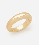 Pulsera rígida de diseño bold con estructura redondeada y acabado liso en tono dorado.