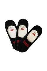 Pack de tres medias invisibles (no show) color negro, con el logo de la marca estampado en color rojo en la parte superior.