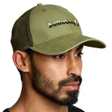 Gorra Saucony Trucker color verde oliva con paneles frontales rígidos, paneles traseros de malla y logo de la marca bordado en el frente.