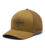 Gorro tipo gorra con visera curva de Columbia, confeccionado completamente en tejido de malla transpirable, con diseño cerrado y elástico con tecnología Flexfit.