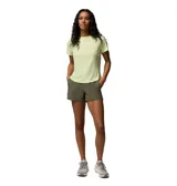 Remera técnica deportiva de manga corta de la marca Columbia, modelo Stealth Spring S Tee, en color verde claro. Cuenta con tecnología Omni-Shade™ con protección UPF 40 y Omni-Wick™ de secado rápido, ideal para running y actividades al aire libre.