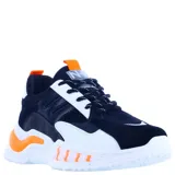 Championes N+ modelo Jules, color negro con detalles en blanco y naranja. Presentan una suela gruesa con detalles ondulados en naranja y una ventana transparente con barras naranjas. Cuentan con cordones bicolores y tiradores naranjas en la lengüeta y el talón.