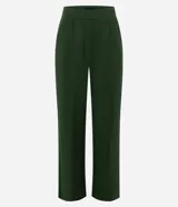 Pantalón deportivo Get Over de corte recto y color verde militar, confeccionado en mezcla de viscosa, poliéster y elastano. Cuenta con cintura ancha de sastrería y frisos o pliegues frontales.