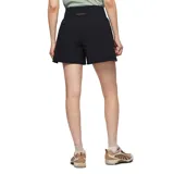 Short deportivo de tiro alto con cintura elástica ancha y aberturas laterales en el ruedo.