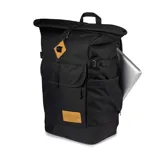 Mochila Jansport Hatchet Rolltop negra con detalles en marrón.