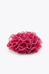 Coletero maxi de gasa color fucsia con volados y borde rosa claro.