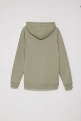 Hoodie deportivo de color verde claro, con capucha ajustable mediante cordones y bolsillo frontal tipo canguro. Presenta puños y ruedo acanalados.