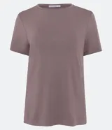 Blusa básica color mostaza, con escote redondo y manga corta.