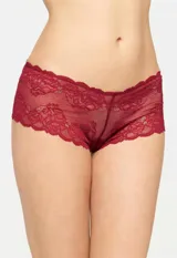 Panty cheeky de microtul y encaje rojo, marca Montelle.