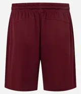 Bermuda deportiva para hombre, color bordó, con tecnología Dry que facilita la evaporación del sudor. Presenta cintura elástica con cordón interno, bolsillos y estampa lateral con lettering.