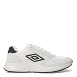 Championes urbanos Umbro de diseño deportivo, color negro, confeccionados en una combinación de materiales textiles y sintéticos. Presentan el logo de la marca en el lateral y cierre mediante cordones.