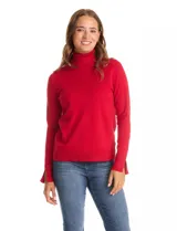 Polera de tejido fino, color rosado, con cuello alto, manga larga y detalle de tajo en los puños.