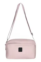 Morral Ecko de diseño rectangular, color beige, con correa larga ajustable, bolsillos frontales con cierre y parche con logo de la marca.