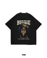 Remera negra de algodón con estampa de Biggie Smalls con corona y texto "Biggie King of NY" y "East Coast Legend".