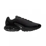 Zapatilla deportiva Nike Air Max DN, color negro total (triple black), con amortiguación visible en el talón con tecnología Dynamic Air (DN) y logo Swoosh plateado en el lateral.