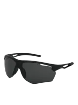 Lentes de sol deportivos tipo máscara con montura envolvente negra y cristales oscuros espejados.