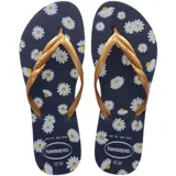 Sandalias de dedo Havaianas modelo Fantasia Style II, color azul marino con estampado de margaritas blancas y tiras finas doradas metalizadas con relieve.