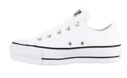 Championes urbanos Converse All Star Plataforma Chuck Taylor Lift, color blanco con detalles en negro.