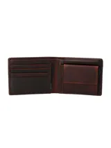 Billetera plegable de cuero natural engrasado color marrón, con costuras a la vista en tono contrastante. Cuenta con tecnología RFID para protección de datos, múltiples ranuras para tarjetas, bolsillos internos y monedero con broche de presión.