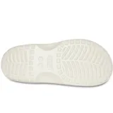 Sandalias Crocs modelo Saturday, color tostado, con diseño de dos tiras con hebillas ajustables y plantilla de espuma Croslite.