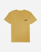 Remera color beige, de manga corta y corte recto, con estampa pequeña en el pecho con la inscripción "Lost".