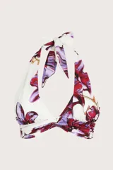 Top de bikini halter con estampado floral en tonos rojos y violetas, con escote en V y lazos para atar en la nuca.