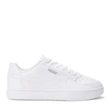 Championes Puma Caven 2.0 de cuero sintético blanco con detalles en gris y celeste.