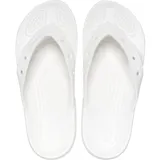 Ojotas tipo flip-flop de la marca Crocs, confeccionadas en espuma Croslite ligera y flexible. Presentan un diseño minimalista en color blanco con orificios en las tiras para personalización con dijes y una base texturizada para mayor agarre.