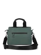 Cartera tipo tote de color verde, con logo de la marca Hush Puppies estampado en el frente. Cuenta con doble asa de mano y una correa ajustable extraíble, ambas con el nombre de la marca grabado. Presenta herrajes metálicos en color negro.