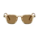 Lentes de sol con armazón de acetato transparente en tono beige y cristales marrones. Diseño de estilo clásico con puente definido.