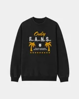 Buzo negro de cuello redondo y corte regular fit, confeccionado con felpa suave en el interior. Presenta un estampado gráfico frontal con tipografía en tonos amarillos y blancos, acompañado de palmeras y estrellas.