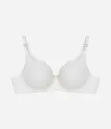Soutien con base estructurada y copas moldeadas, confeccionado en algodón con detalles de encaje en el escote. Cuenta con breteles ajustables y cierre posterior con broches.